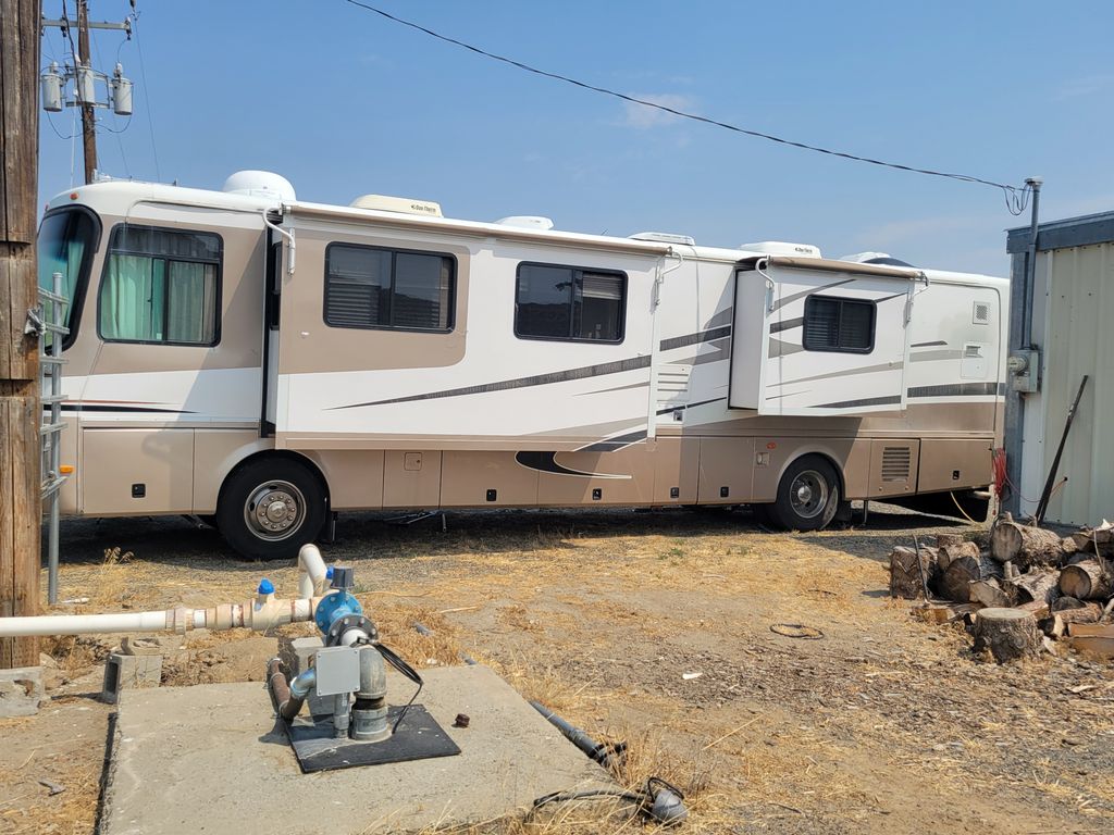 GOLD アルバム 2003 Holiday Rambler Endeavor 40DST - National Vehicle