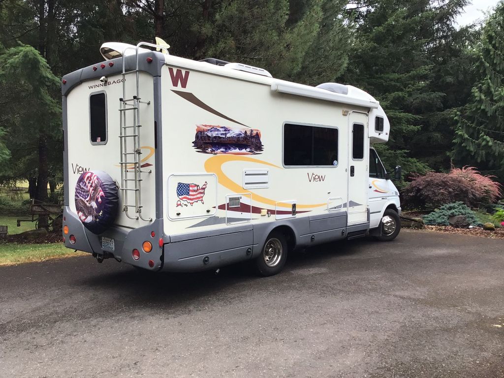 2007 Winnebago View 23H - National Vehicle
