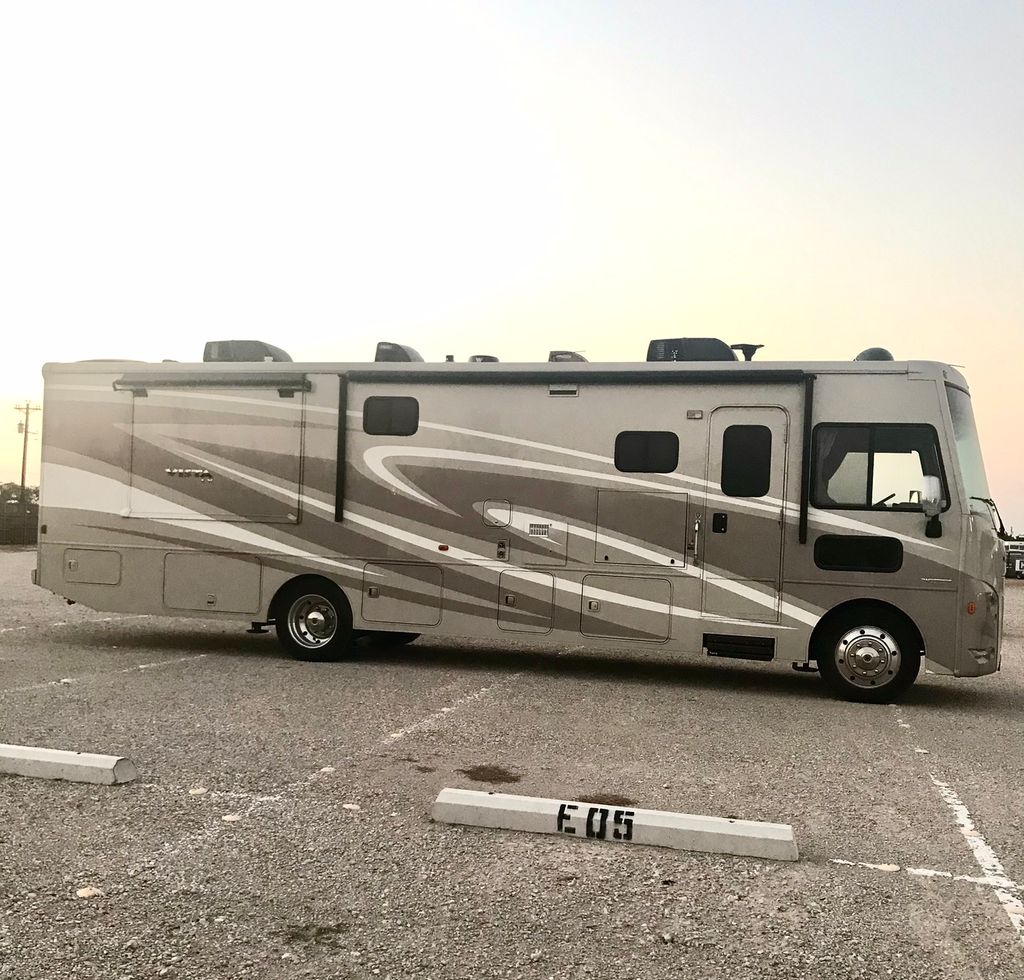 2017 Winnebago Vista LX 35F - National Vehicle