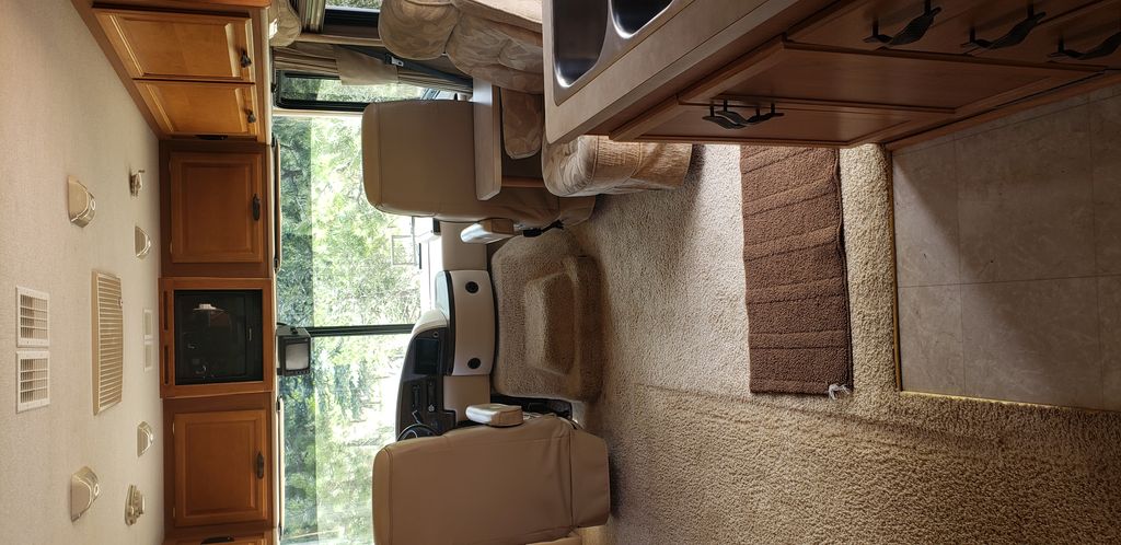 2002 Fleetwood Storm 31W - National Vehicle