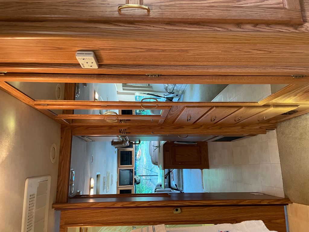 2002 National RV Sea Breeze 8341LX - National Vehicle
