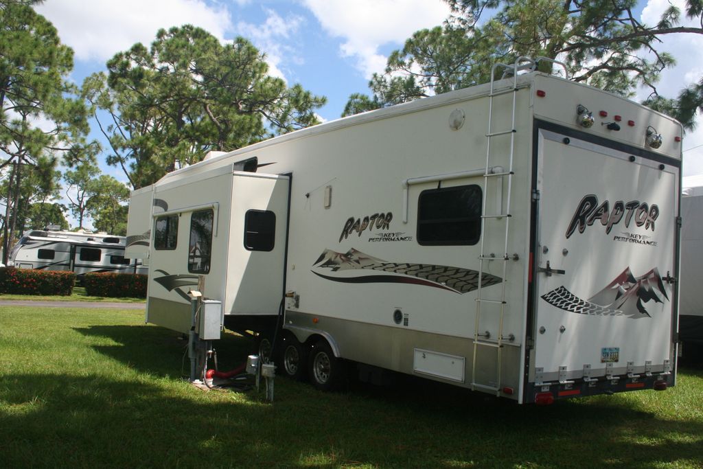 2006 Keystone Raptor 3712TS - National Vehicle