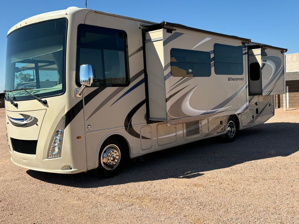 2018 Thor Motor Coach Windsport 31S - National Vehicle