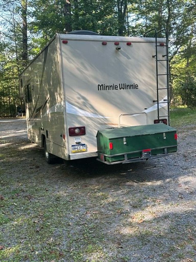 2016 Winnebago Minnie Winnie 25B - National Vehicle