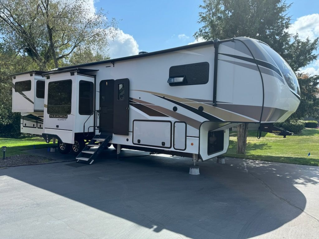 2021 Alliance RV Paradigm 365RD - National Vehicle