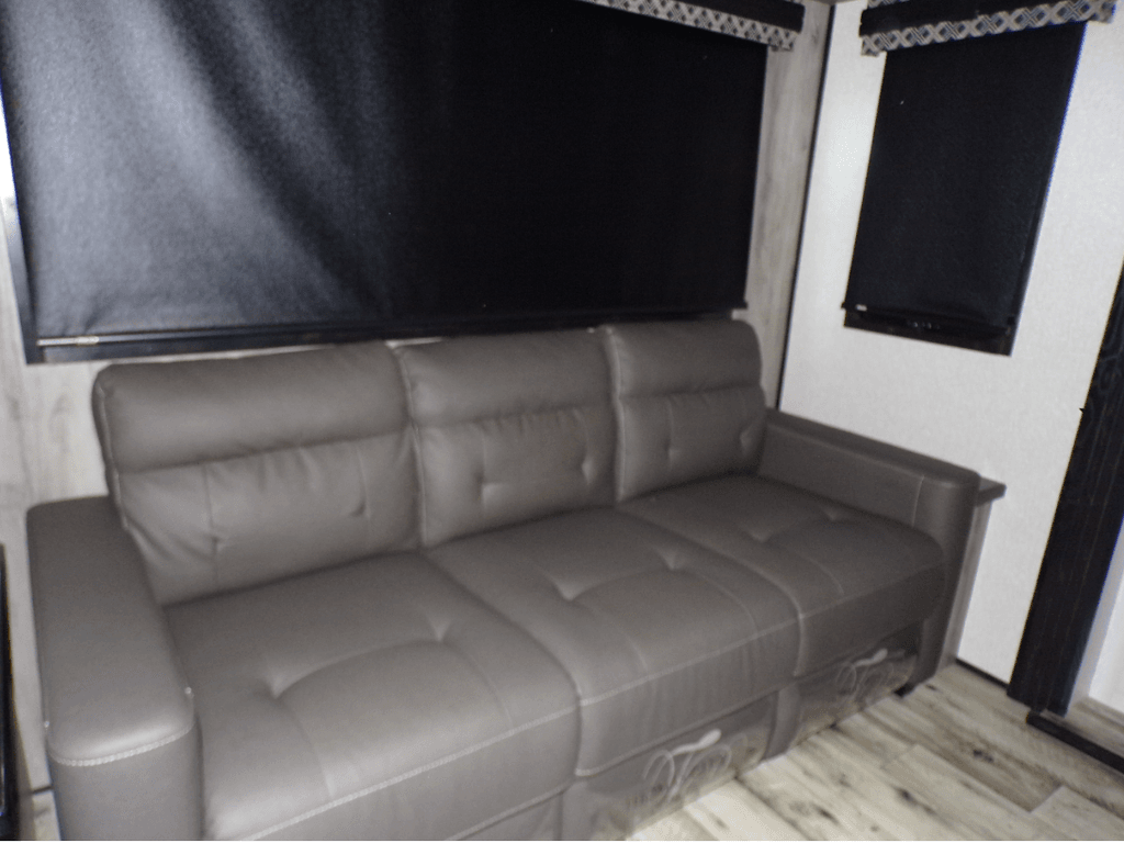 2022 K-Z Durango Gold 356RLQ - National Vehicle