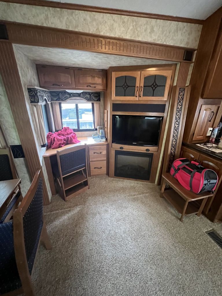 2011 Keystone Montana Big Sky 3400RL - National Vehicle
