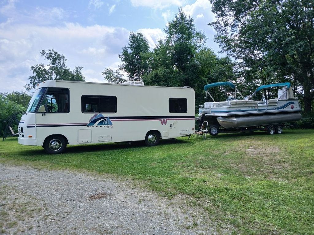 ユウ 1993 Winnebago Warrior 25RU - National Vehicle