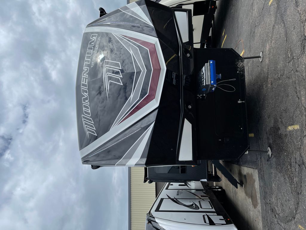 アリア 2021 Grand Design Momentum 397TH - National Vehicle