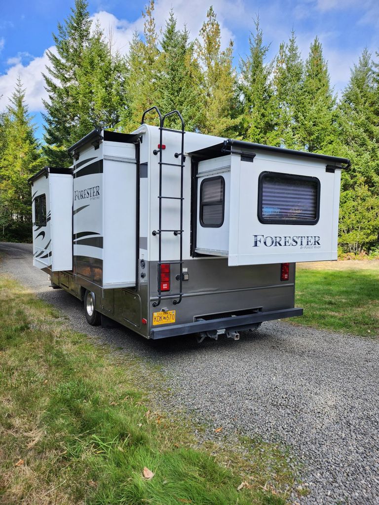 2015 Forest River Forester 2501TS - National Vehicle