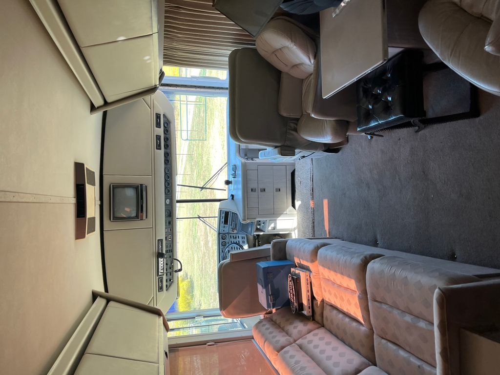 フォックス 1989 Blue Bird Wanderlodge 3907 - National Vehicle