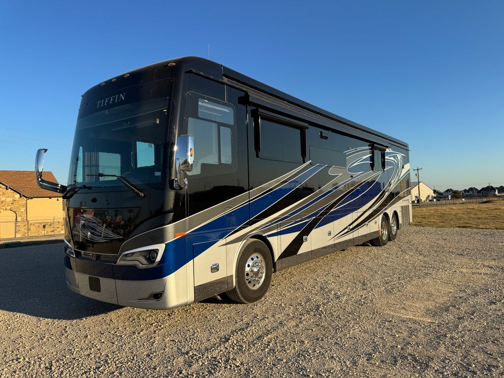 2022 Tiffin Motorhomes Allegro Bus 45FP 605HP National Vehicle
