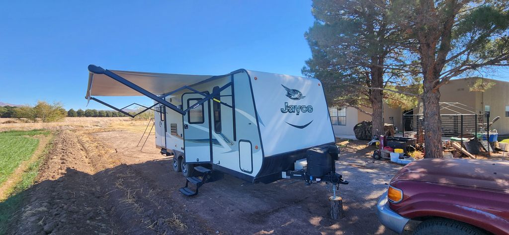 2017 Jayco Jay Feather 23BHM - National Vehicle