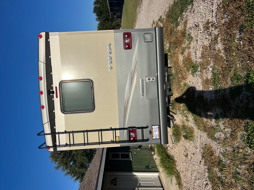 2020 Winnebago Vista 29V - National Vehicle