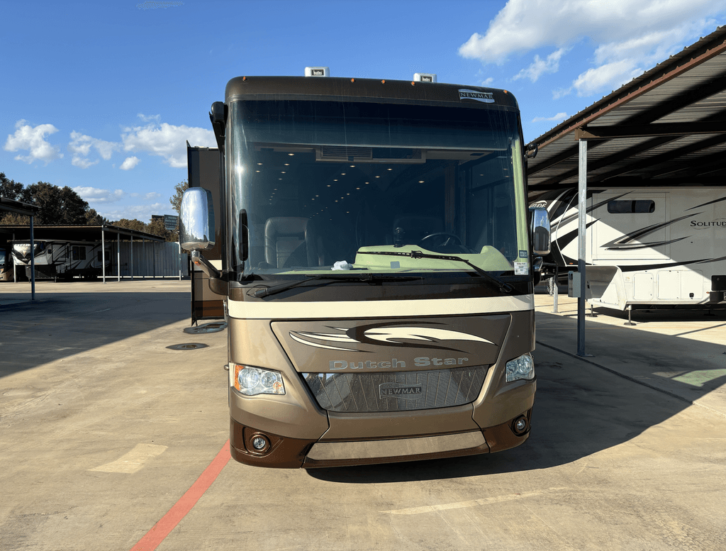 2014 Newmar Dutch Star 4369 - National Vehicle