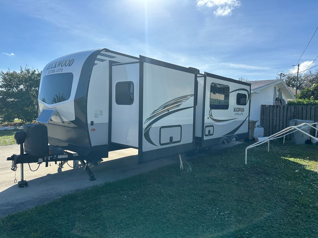 2020 Forest River Rockwood Ultra Lite 2614BS - National Vehicle