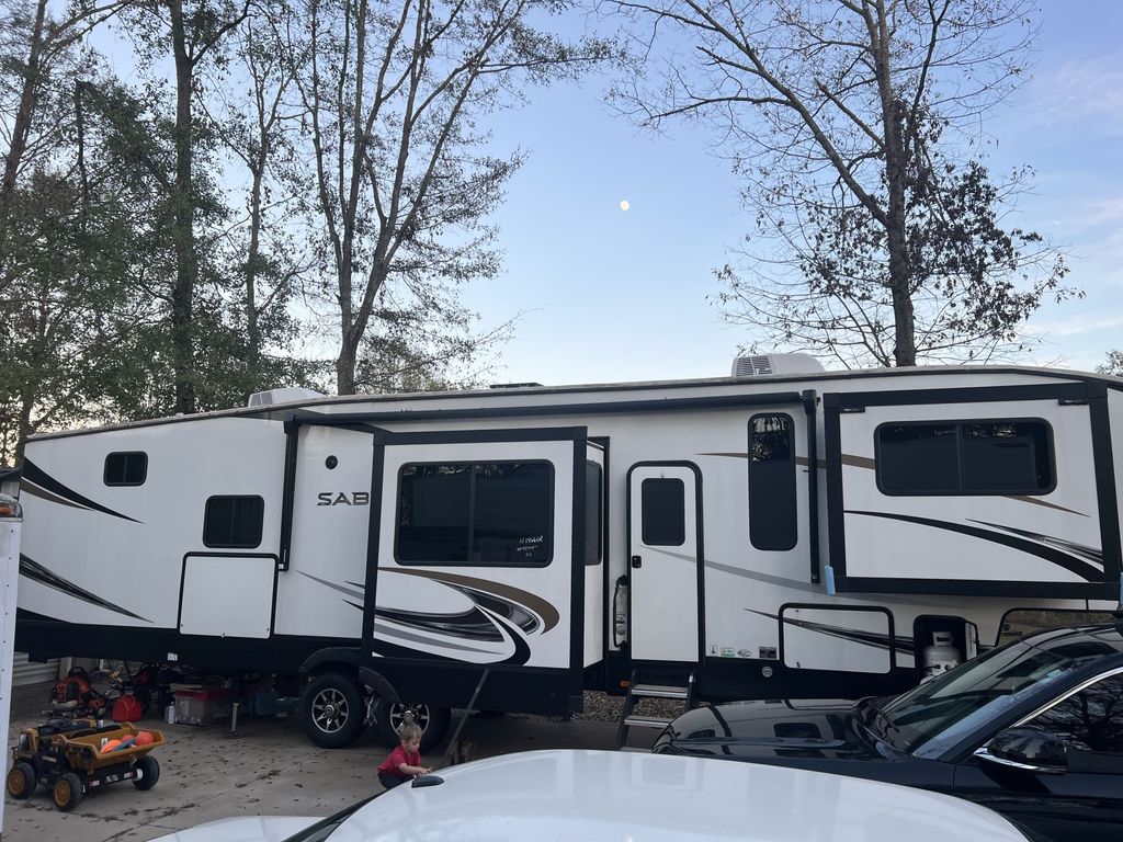 2022 Forest River Sabre Cobalt 37FLH National Vehicle