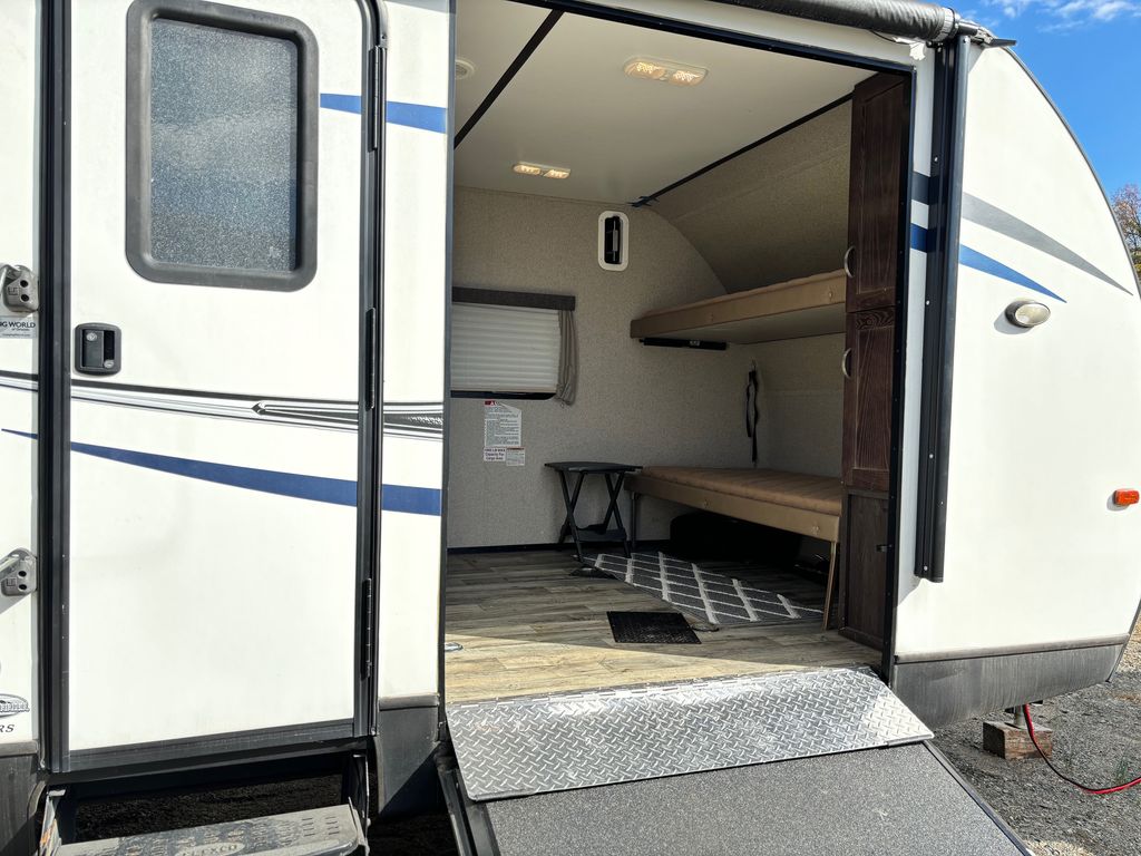 にの 2018 Keystone Outback Ultra-Lite 240URS - National Vehicle