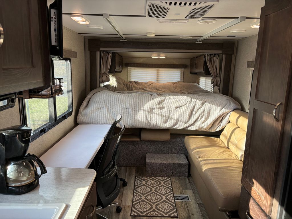 2018 Keystone Outback Ultra-Lite 240URS - National Vehicle