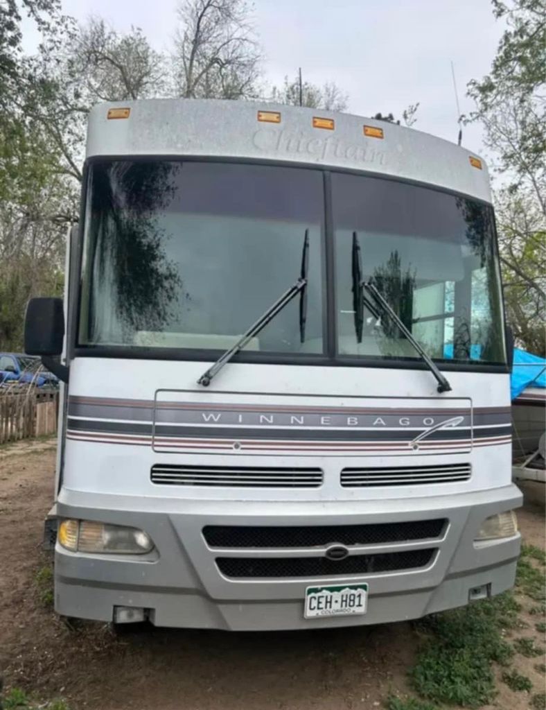 1998 Winnebago Chieftain 33W - National Vehicle