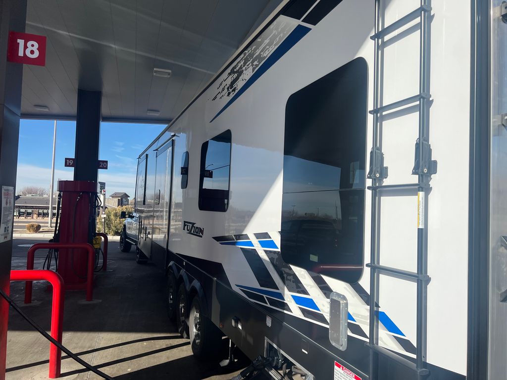 2023 Keystone Fuzion 419 - National Vehicle