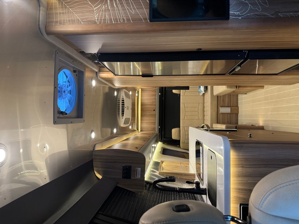 2023 Airstream Tommy Bahama Interstate 24GT - National Vehicle