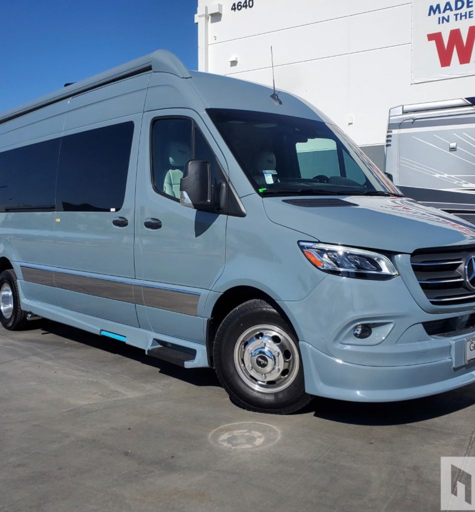 2024 Grech RV Strada-ion Tour - National Vehicle