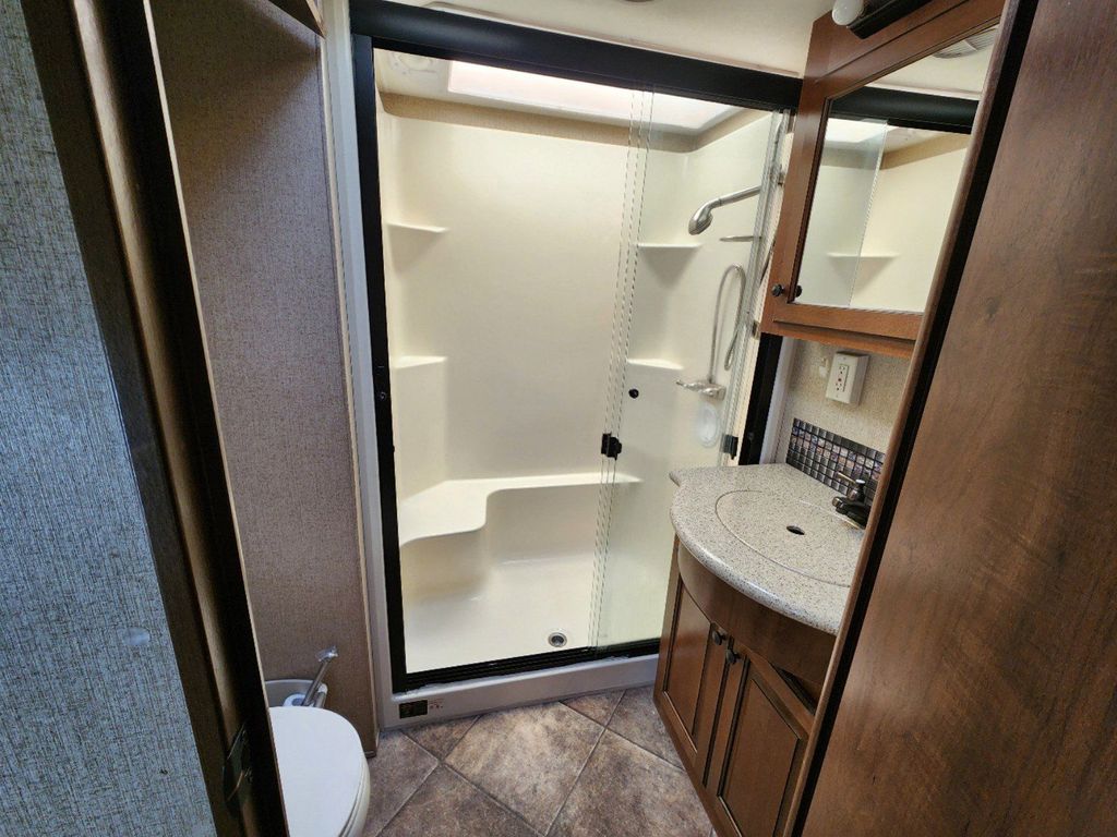 2014 Heartland Bighorn 3260EL - National Vehicle