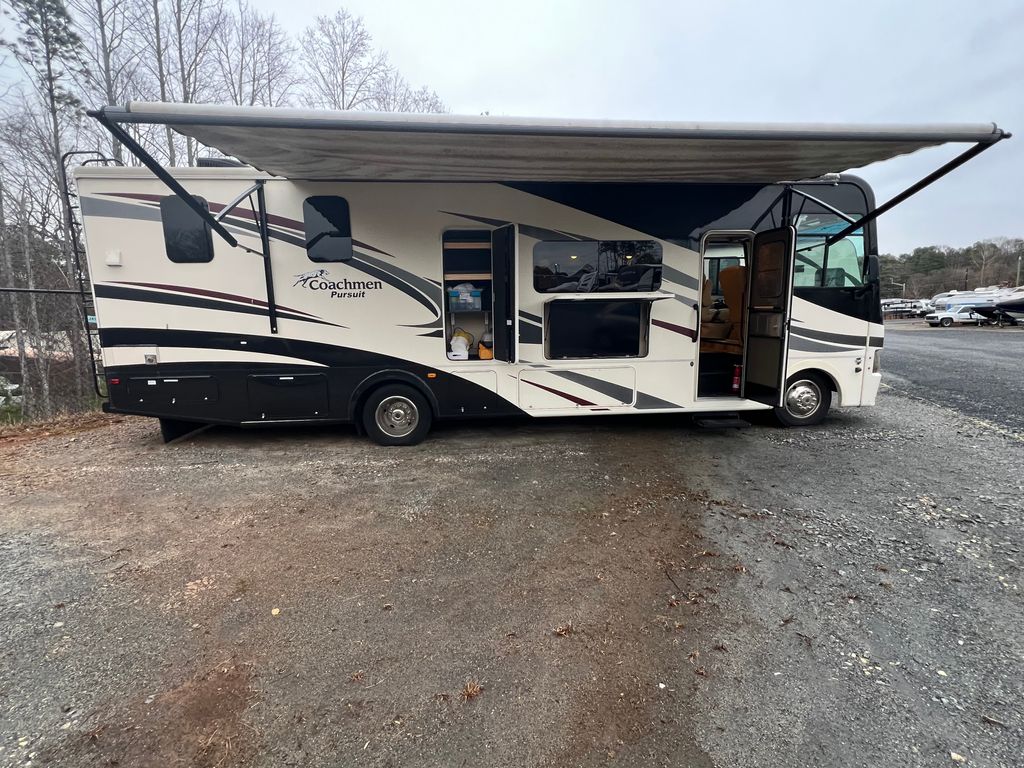 2018 Coachmen Pursuit 32WC - National Vehicle