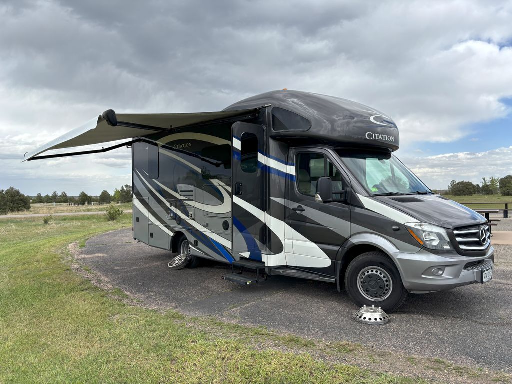 2018 Thor Motor Coach Citation Sprinter 24SR - National Vehicle
