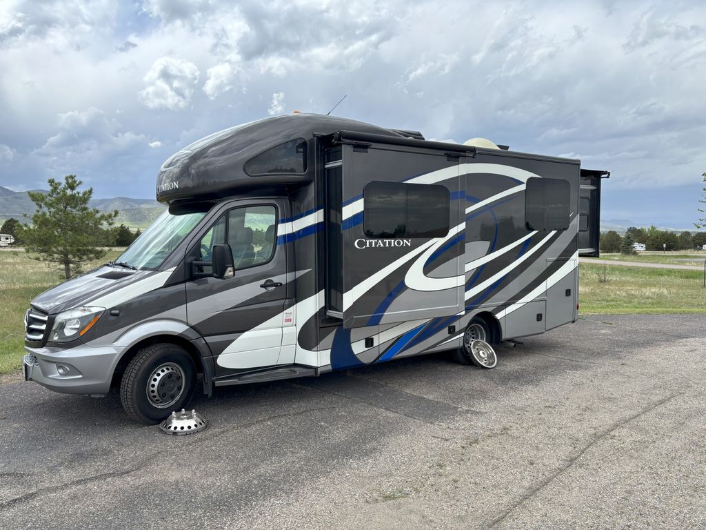 2018 Thor Motor Coach Citation Sprinter 24SR - National Vehicle