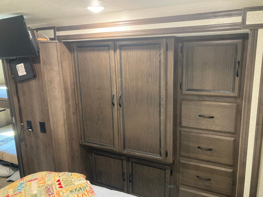 2019 Coachmen Freelander 31BH - National Vehicle