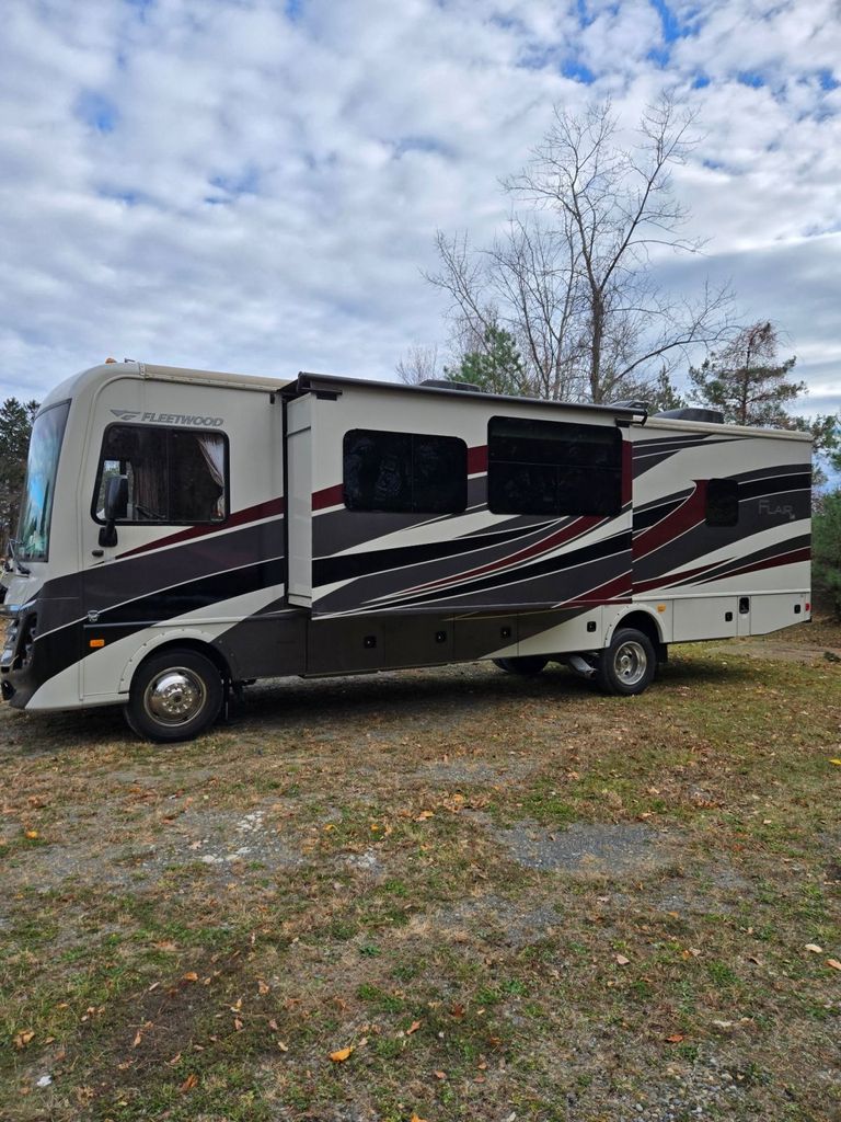 2017 Fleetwood Flair 31W - National Vehicle