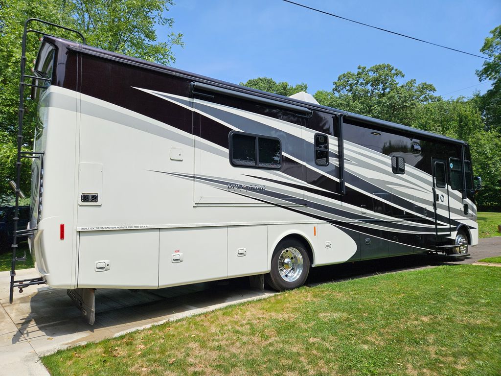 2018 Tiffin Motorhomes Allegro 32SA - National Vehicle