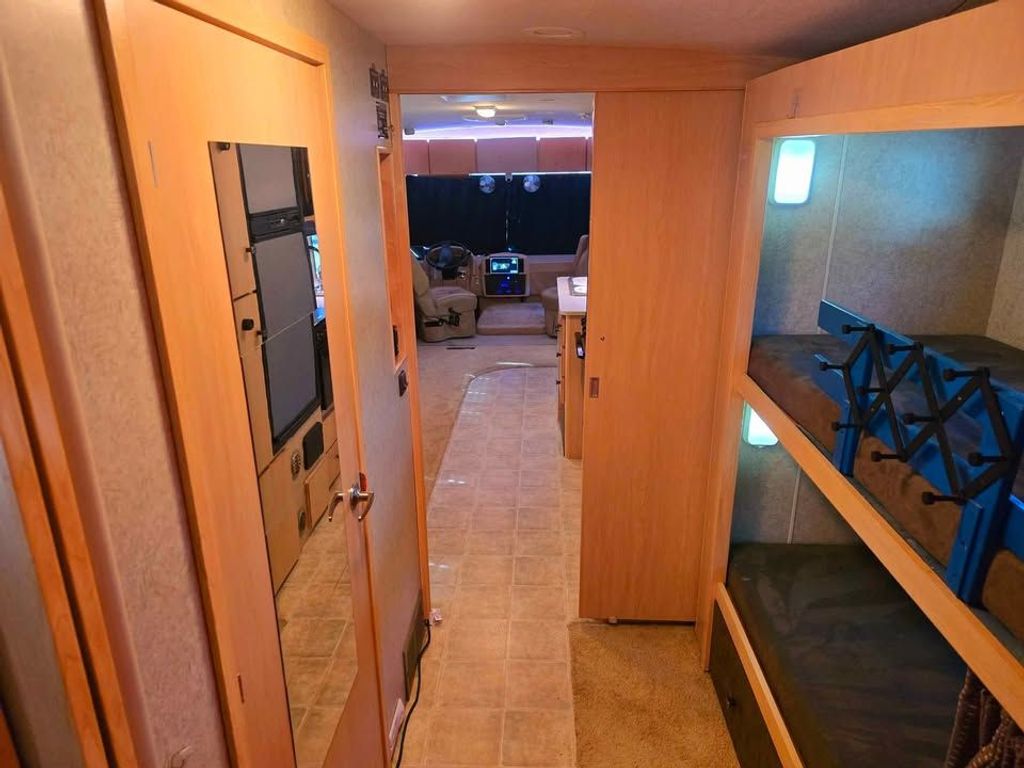 2008 Winnebago Sightseer 35J - National Vehicle