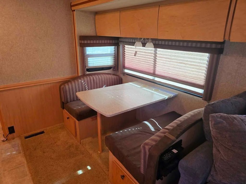 2008 Winnebago Sightseer 35J - National Vehicle
