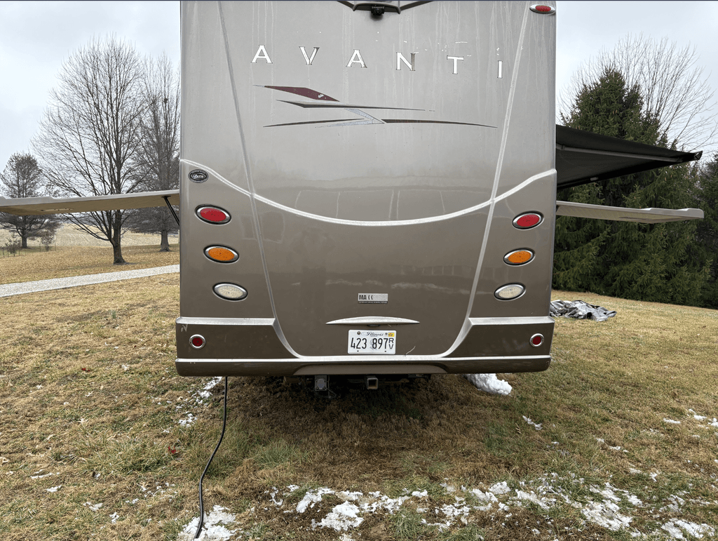 2009 Damon Avanti 3106 - National Vehicle