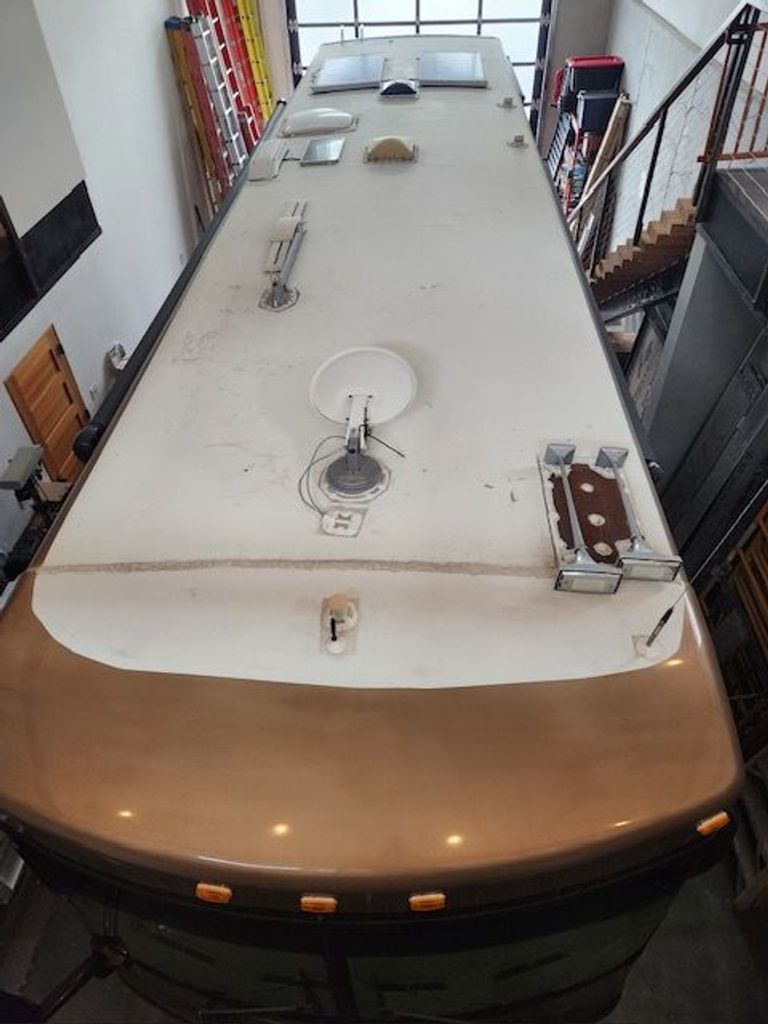 2003 Winnebago Journey 36L - National Vehicle