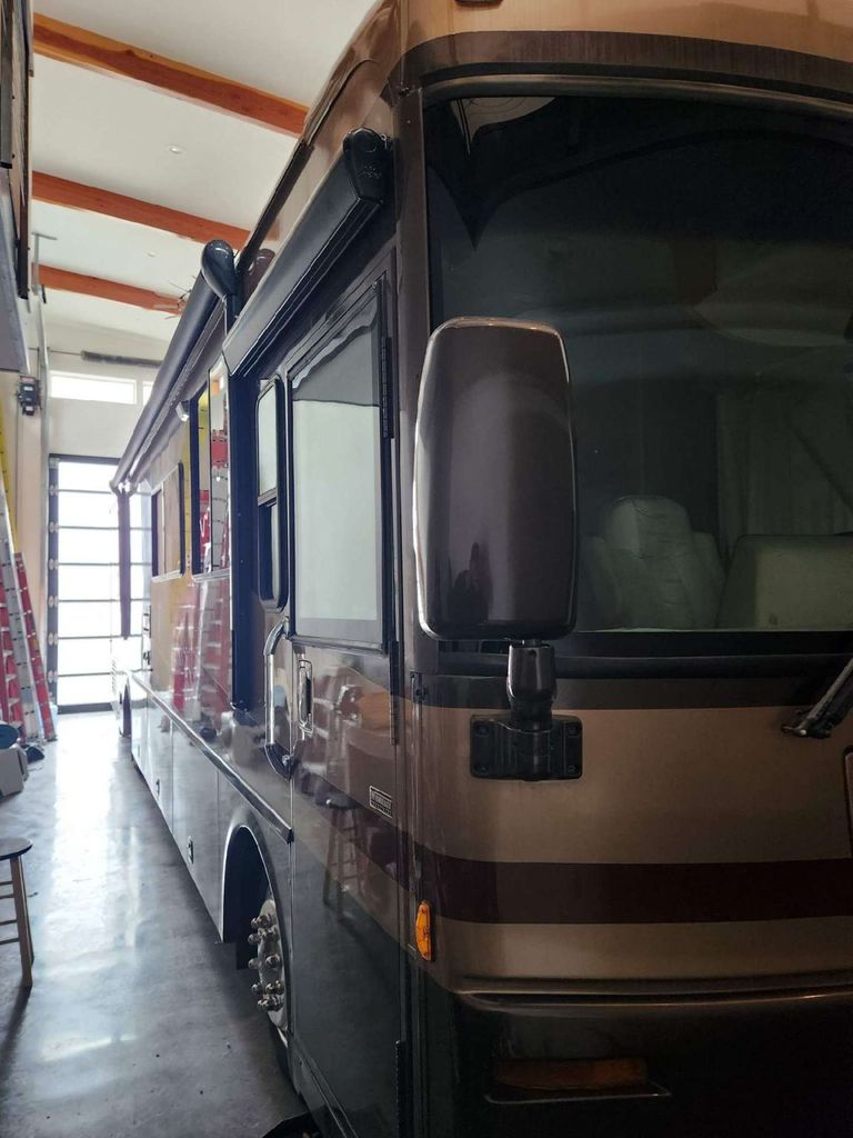 2003 Winnebago Journey 36L - National Vehicle