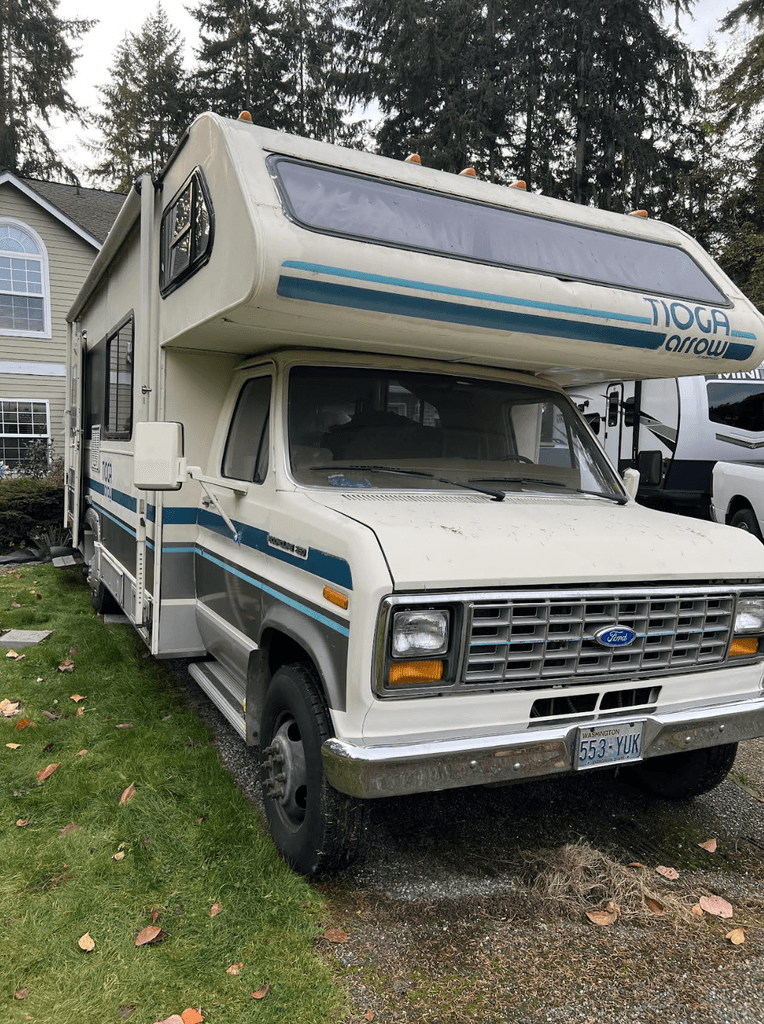 1989 Fleetwood Tioga 24D - National Vehicle