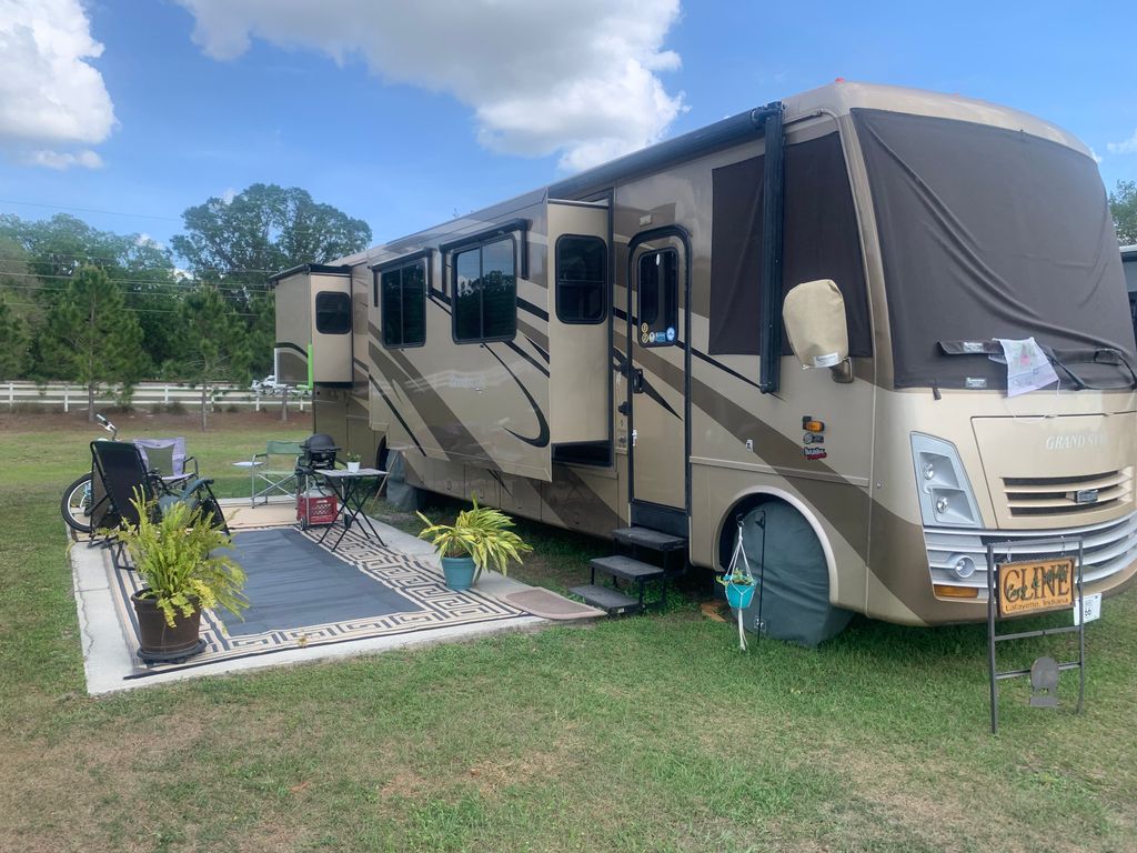 トリプルX 2008 Newmar Grand Star 3752 - National Vehicle