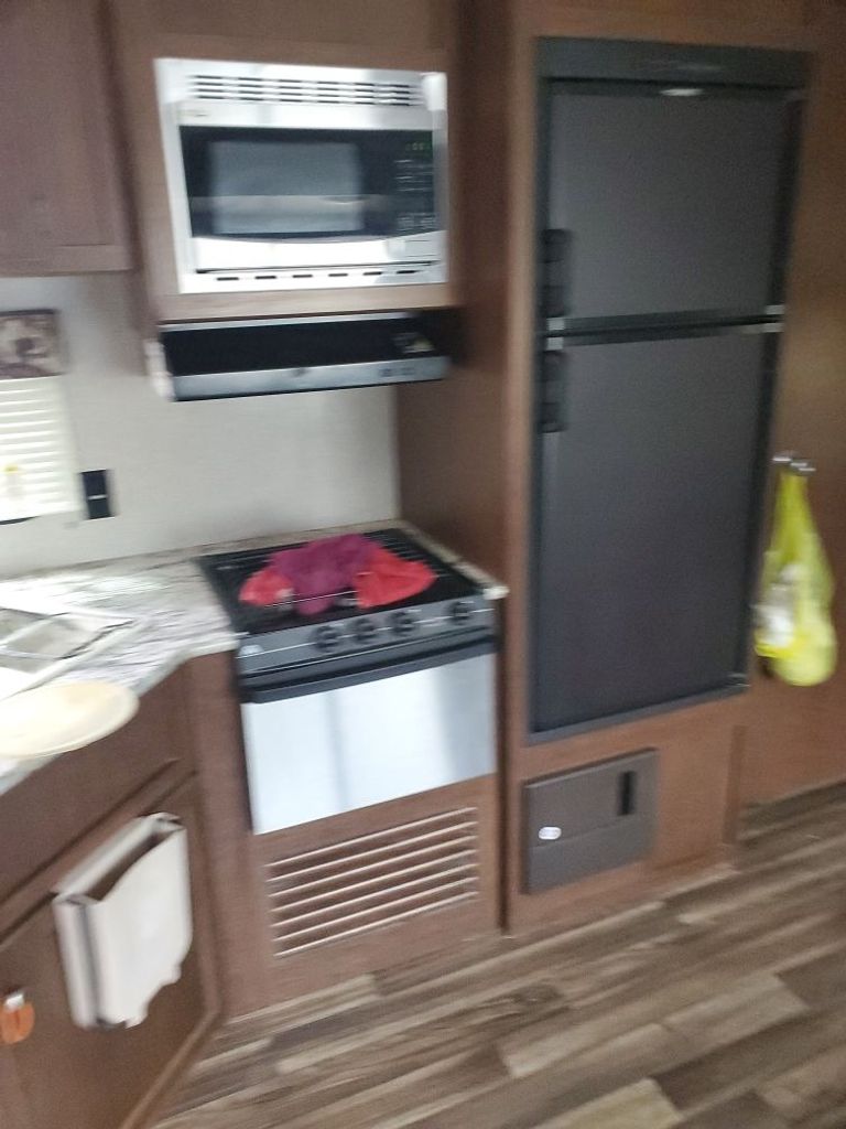 2017 Keystone Hideout LHS 272LHS - National Vehicle