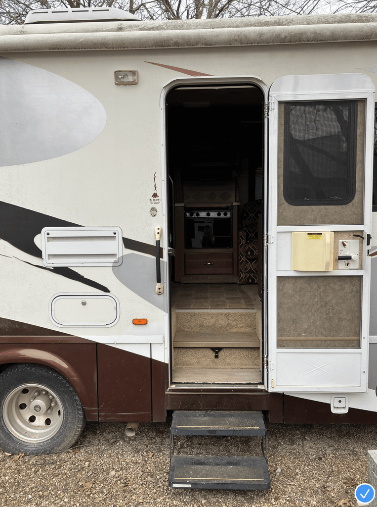 2006 Winnebago Minnie Winnie 30V - National Vehicle