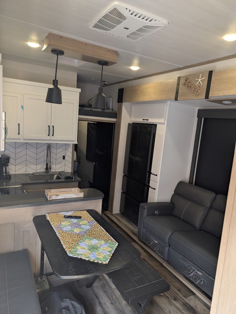 2023 Keystone Raptor 362 - National Vehicle