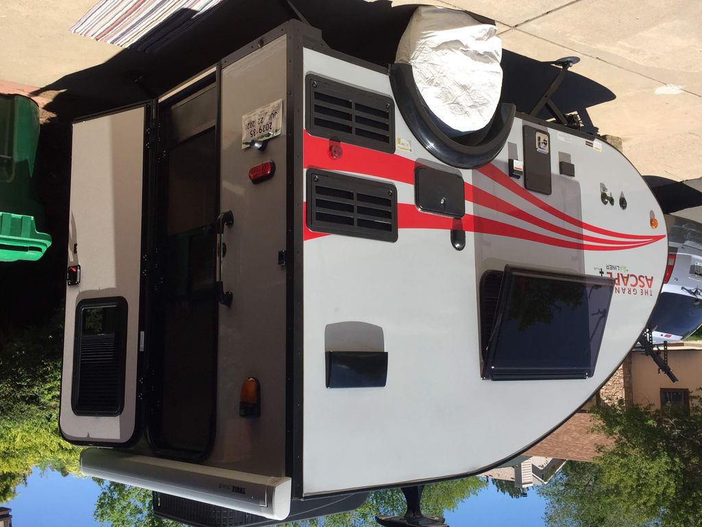 2021 Aliner Grand Ascape Plus - National Vehicle