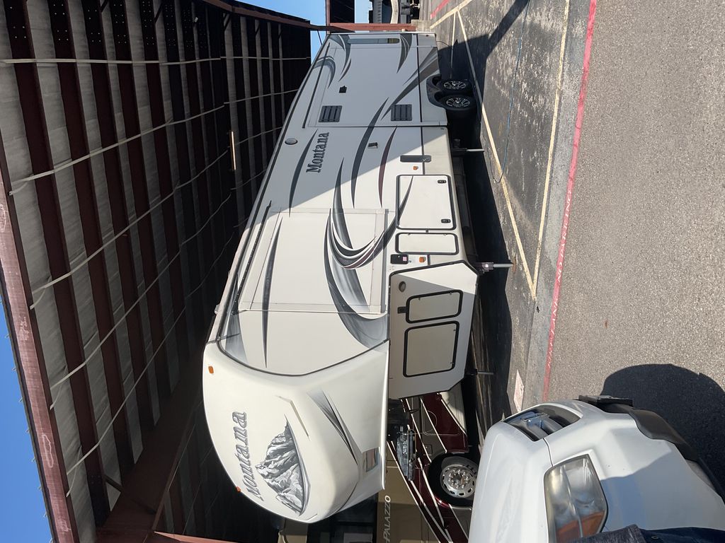 2014 Keystone Montana Paramount 3610RL - National Vehicle