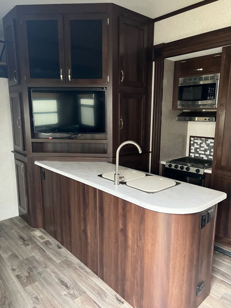 2018 Jayco Talon 413T - National Vehicle