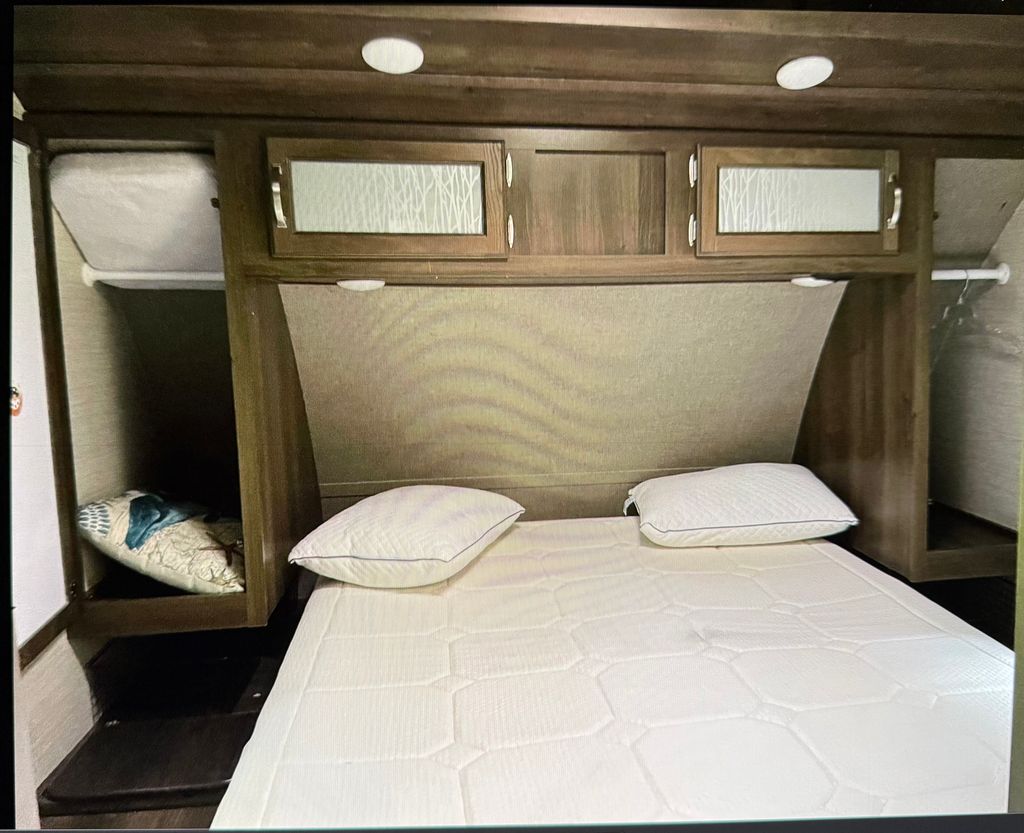 2019 Keystone Bullet Premier 24RKPR - National Vehicle