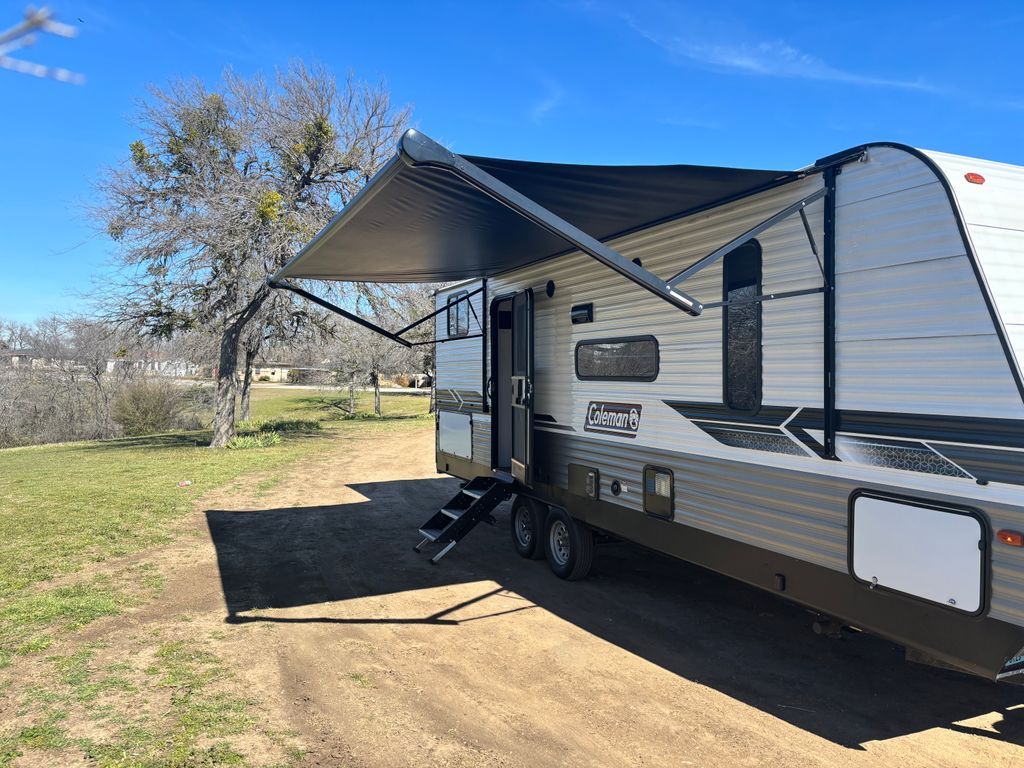 2022 Dutchmen Coleman Lantern 242BH - National Vehicle