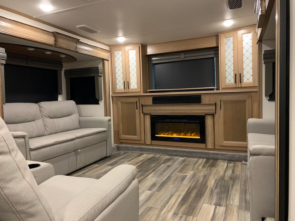 2023 Prime Time Sanibel 3802WB - National Vehicle